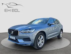 Ljusblå (blå) Begagnad 2019 Volvo XC60 Momentum SUV | 294 900 kr (Marknadspris)