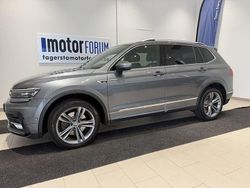 Grå Begagnad 2020 VW Tiguan Allspace R-line SUV | 319 000 kr (Marknadspris)
