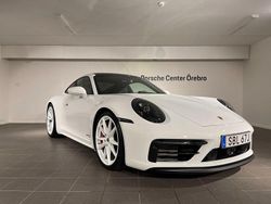 Vit Ny 2024 Porsche 911 Carrera 4 GTS Sportkupé | 1 769 000 kr (Bra pris)