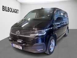 Svart Begagnad 2021 VW Multivan Comfortline Van | 468 500 kr (Bra pris)