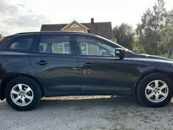 Svart Begagnad 2010 Volvo XC60 Kinetic SUV | 49 900 kr (Superpris)