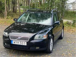 Svart Begagnad 2007 Volvo V50 Kombi | 27 000 kr (Dyr)