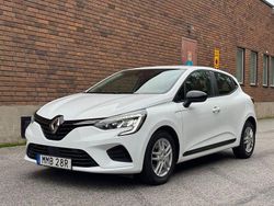 Vit Begagnad 2022 Renault Clio V Equilibre Halvkombi | 149 900 kr (Marknadspris)