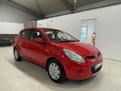 Röd Begagnad 2010 Hyundai i20 Select Halvkombi | 39 900 kr (Marknadspris)