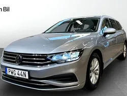 Silver (pyrit silver metallic) Begagnad 2023 VW Passat Business Kombi | 344 900 kr (Lite dyr)
