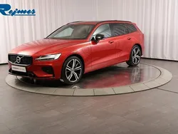 Röd (fusion red metallic) Begagnad 2022 Volvo V60 R-Design Kombi | 449 900 kr (Bra pris)
