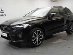 Svart Begagnad 2023 Volvo XC60 Plus SUV | 479 900 kr (Marknadspris)