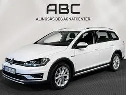 Vit Begagnad 2018 VW Golf Alltrack Kombi | 209 000 kr (Marknadspris)