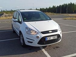 Vit Begagnad 2010 Ford S-MAX S Minibuss | 49 000 kr (Marknadspris)