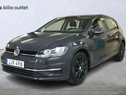 Grå Begagnad 2018 VW Golf VII Comfortline Halvkombi | 154 900 kr (Marknadspris)