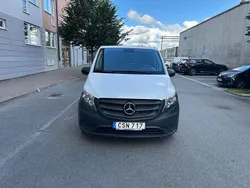 Vit Begagnad 2018 Mercedes Vito Minibuss | 115 000 kr (Dyr)