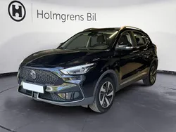 Svart (pebble black) Begagnad 2022 MG ZS Comfort Sedan | 219 900 kr (Bra pris)