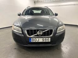 Grå Begagnad 2009 Volvo V70 Kinetic Kombi | 54 900 kr (Superpris)