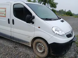 Vit Begagnad 2011 Opel Vivaro Van | 49 000 kr