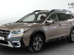 Ljusbrun (brown) Begagnad 2021 Subaru Outback SUV | 329 900 kr (Bra pris)