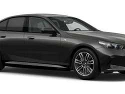 Grå Ny 2025 BMW i5 Shadowline Sedan | 722 000 kr (Marknadspris)