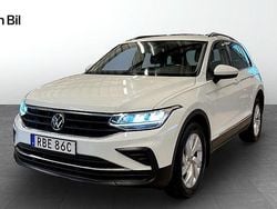 Vit Begagnad 2022 VW Tiguan SUV | 279 900 kr (Superpris)
