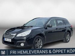 Svart (svart metallic) Begagnad 2013 Subaru Outback SUV | 94 900 kr (Marknadspris)