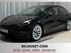 Svart Begagnad 2022 Tesla Model 3 Long Range AWD Sedan | 319 000 kr (Lite dyr)