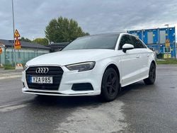 Vit Begagnad 2018 Audi A3 Comfort Sedan | 189 000 kr (Marknadspris)