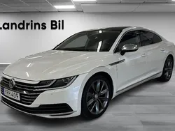 Vit Begagnad 2017 VW Arteon GTS Halvkombi | 249 900 kr (Marknadspris)