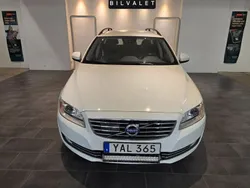 Vit Begagnad 2016 Volvo V70 Momentum Kombi | 159 900 kr (Lite dyr)