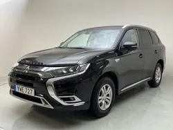 Svart Begagnad 2019 Mitsubishi Outlander Edition SUV | 200 000 kr