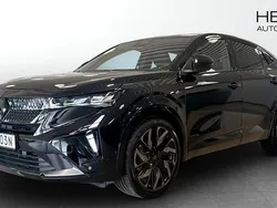 Svart (black) Begagnad 2025 Renault Rafale SUV | 599 000 kr (Lite dyr)