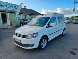 Vit Begagnad 2012 VW Caddy Maxi Minibuss | 74 900 kr
