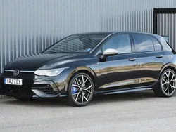 Svart Begagnad 2022 VW Golf VIII R Halvkombi | 469 900 kr (Dyr)