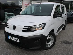 Vit Begagnad 2024 Peugeot E-Partner Minibuss | 429 900 kr