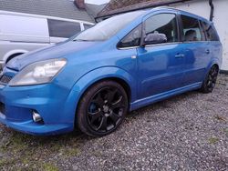 Blå Begagnad 2008 Opel Zafira OPC Minibuss | 39 500 kr