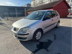 Silver Begagnad 2006 VW Polo Trendline Halvkombi | 25 000 kr (Marknadspris)