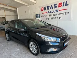 Svart Begagnad 2013 Kia Ceed Halvkombi | 79 900 kr (Dyr)