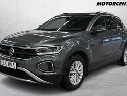 Mörkgrå (grå) Begagnad 2022 VW T-Roc SUV | 219 000 kr (Marknadspris)