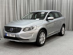 Silver (silver metallic) Begagnad 2015 Volvo XC60 Summum SUV | 239 900 kr (Marknadspris)