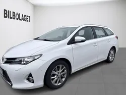 Vit Begagnad 2013 Toyota Auris Touring Sports Kombi | 129 800 kr (Marknadspris)