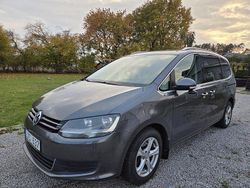 Grå Begagnad 2012 VW Sharan Minibuss | 85 000 kr (Bra pris)