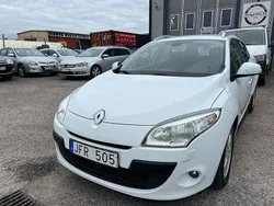 Vit Begagnad 2010 Renault Mégane GrandTour Kombi | 69 800 kr (Lite dyr)