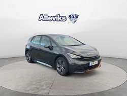 Mörkgrå Begagnad 2023 Cupra Born Halvkombi | 258 900 kr (Marknadspris)