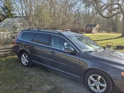 Grå Begagnad 2014 Volvo V70 Momentum Kombi | 110 000 kr (Marknadspris)