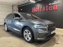 Grå Begagnad 2021 Skoda Enyaq iV SUV | 249 900 kr (Marknadspris)