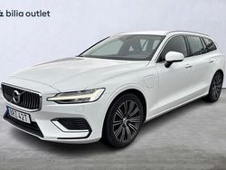 Vit Begagnad 2021 Volvo V60 Inscription Kombi | 314 900 kr (Superpris)