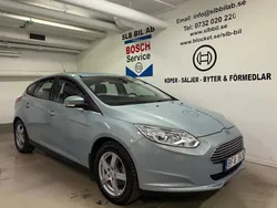Grön Begagnad 2013 Ford Focus Electric Titanium Halvkombi | 74 900 kr