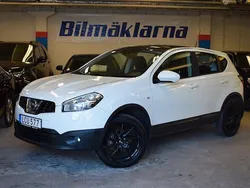 Vit Begagnad 2010 Nissan Qashqai S SUV | 89 900 kr (Marknadspris)