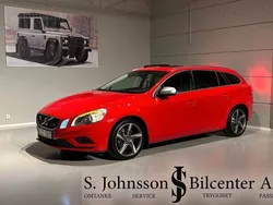 Röd Begagnad 2012 Volvo V60 R-Design Kombi | 179 900 kr (Marknadspris)