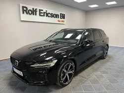 Svart Ny 2024 Volvo V60 Ultra Kombi | 639 500 kr