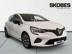 Vit Begagnad 2023 Renault Clio V Techno Halvkombi | 189 900 kr (Marknadspris)