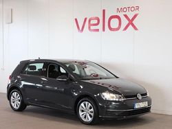 Grå Begagnad 2018 VW Golf VII Halvkombi | 114 900 kr (Bra pris)