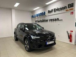 Svart Begagnad 2023 Volvo XC40 Core SUV | 329 500 kr